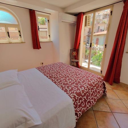 Tao House Διαμέρισμα Ταορμίνα Εξωτερικό φωτογραφία